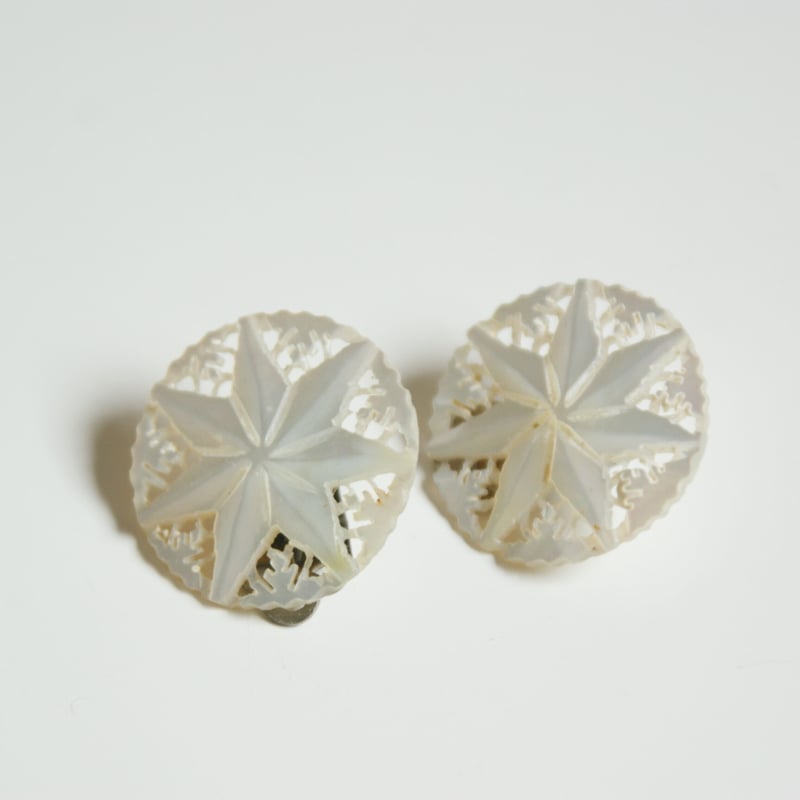 ベツレヘムの星 白蝶貝のイヤリング ベツレヘムの星 マザーオブパール