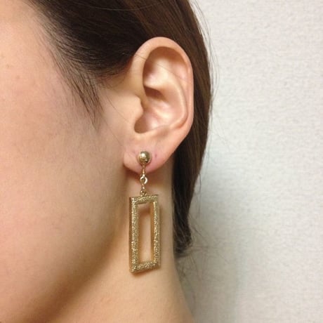 SARAH COVENTRY サラコベントリー☆レクタングルゴールドイヤリング