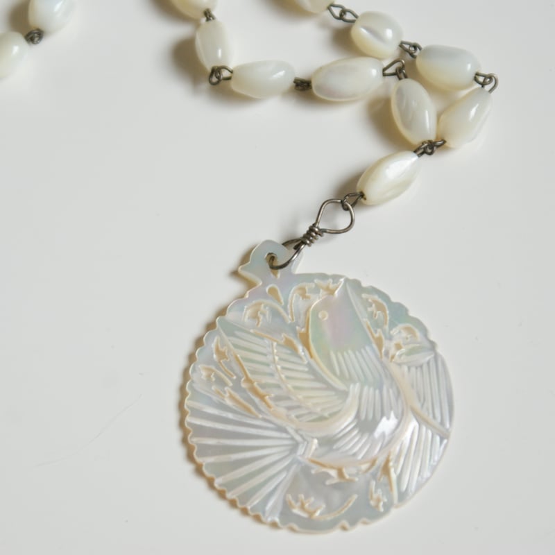 ベツレヘムパール 白蝶貝 シェル バード鳩 ネックレス / ヴィンテージ