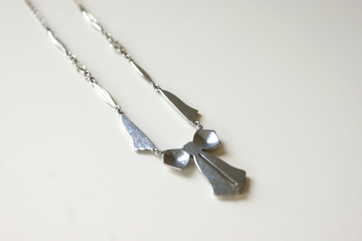 リボン アール・デコ ペースト ラインストーン ネックレス