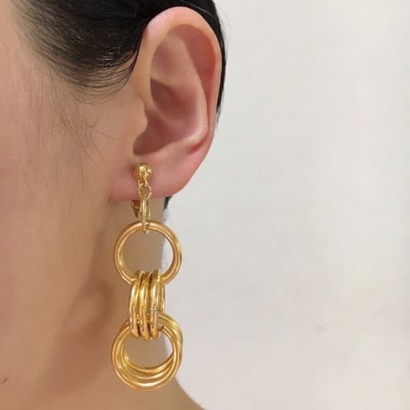 Special price【スペシャルプライス】AVONエイボン ゴールド リンク イヤリング / ヴィンテージジュエリー・アクセサリー