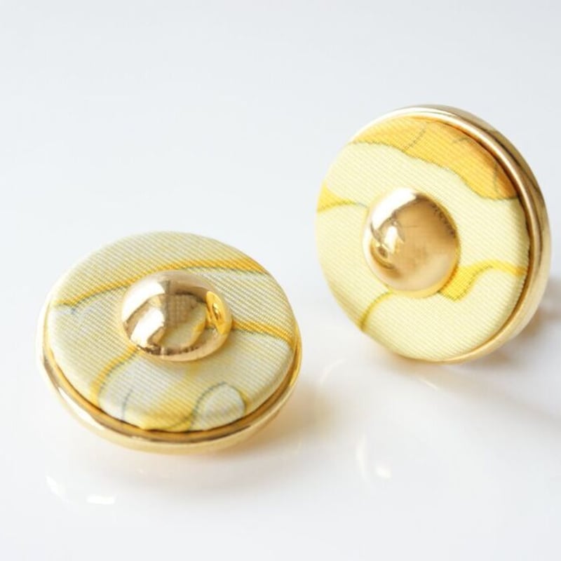 HERMESエルメス☆イエロースカーフ☆ヴィンテージイヤリング  