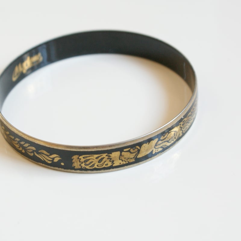 アンティークジュエリーシマウマバングル アンティークジュエリーシマウマバングル