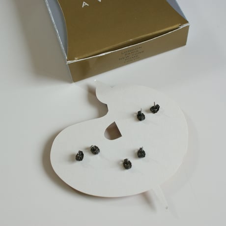 【New Vintage Stock】AVONエイボン ブラックメタル オーロラピアス ３点セット  / ヴィンテージジュエリー・アクセサリー