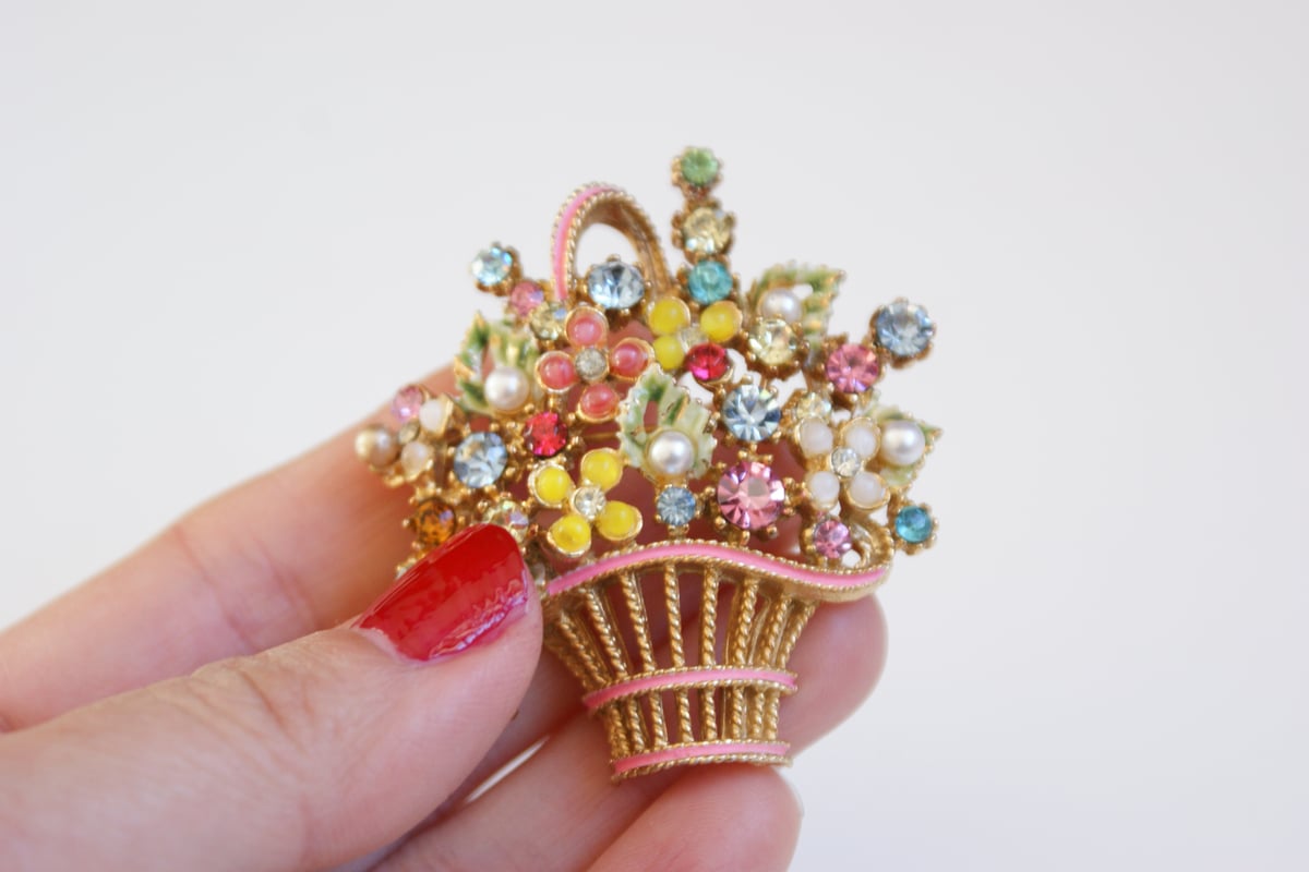 ART ピンクエナメル フラワーバスケット ブローチ/ ヴィンテージ