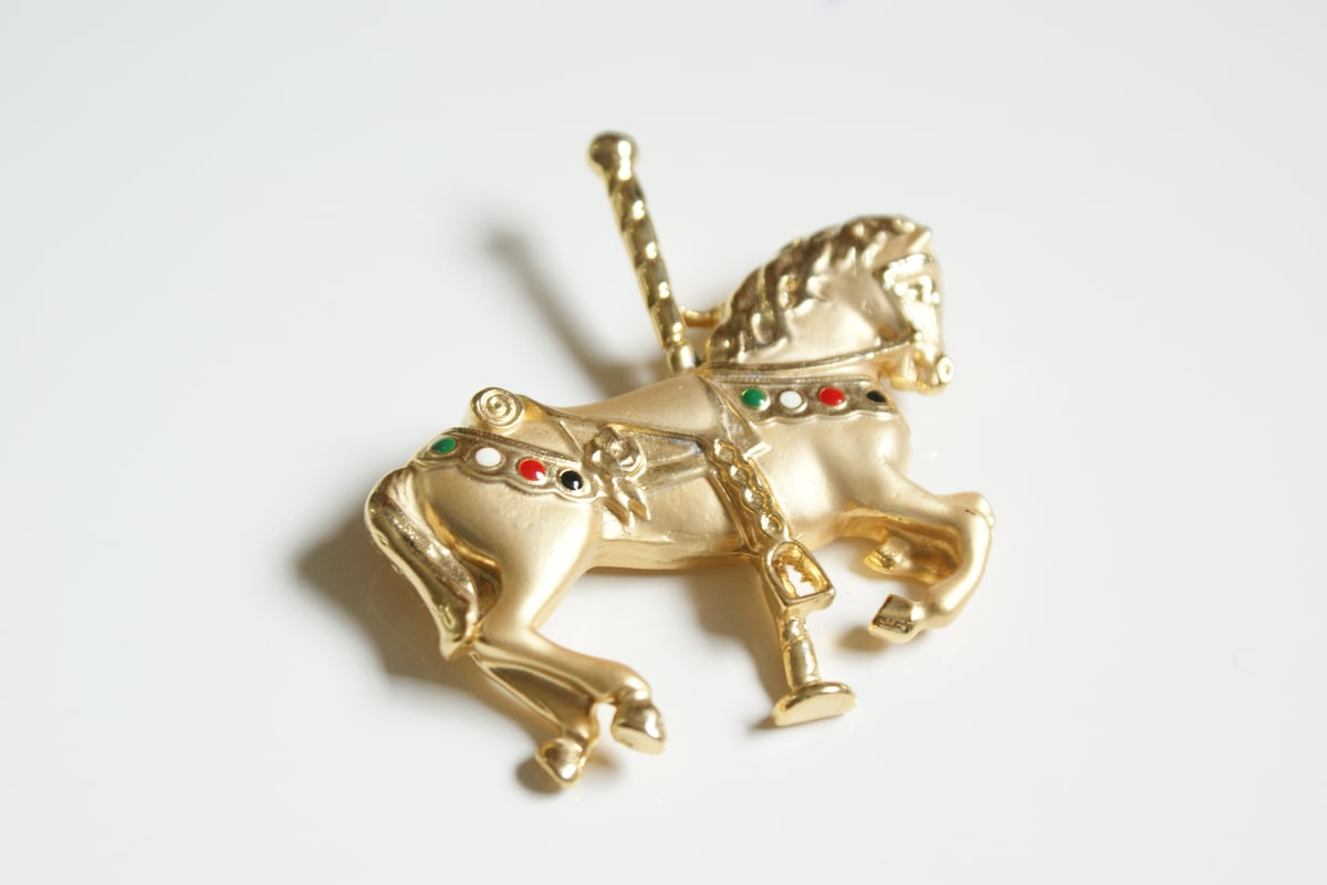 CHANELブローチヴィンテージ馬モチーフ