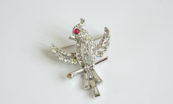 ヴィンテージアクセサリー・コスチュームジュエリー ショップ Attireine ヴィンテージアクセサリー・コスチュームジュエリー ショップ Attireine