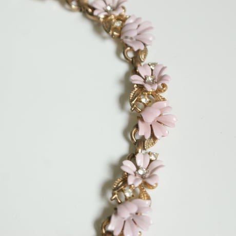 TRIFARIトリファリ Fleurette アルフレッド・フィリップ ピンク エナメル  ネックレス/ ヴィンテージ・コスチュームジュエリー