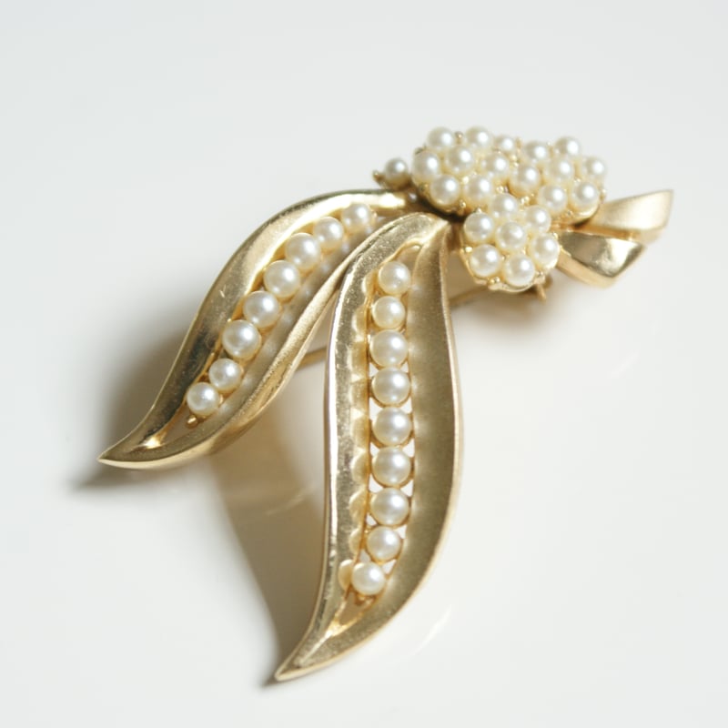 TRIFARIトリファリ パールフラワー ブローチ / ヴィンテージ