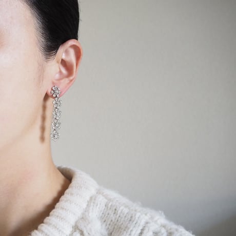 ミニフラワー ラインストーン ピアス / ヴィンテージジュエリー・アクセサリー