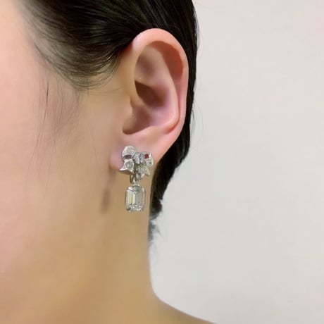 アールデコリボンラインストーンイヤリング/ ヴィンテージジュエリー・アクセサリー
