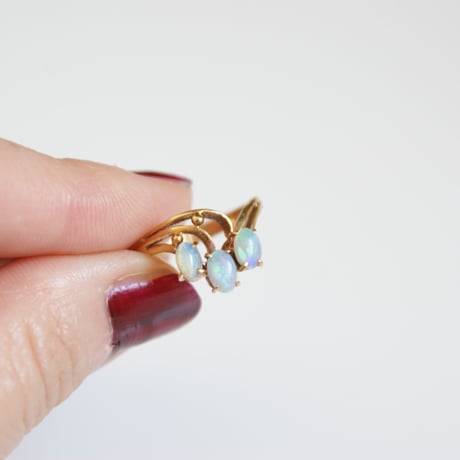K18YG ３オパール リング指輪 / ヴィンテージジュエリー・アクセサリー
