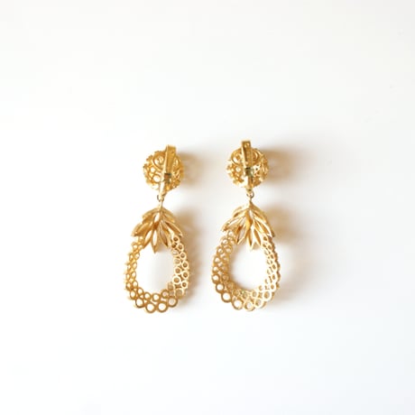 TRIFARIクラウントリファリ バンブー 透かし フープ イヤリング / ヴィンテージアクセサリー・コスチュームジュエリー