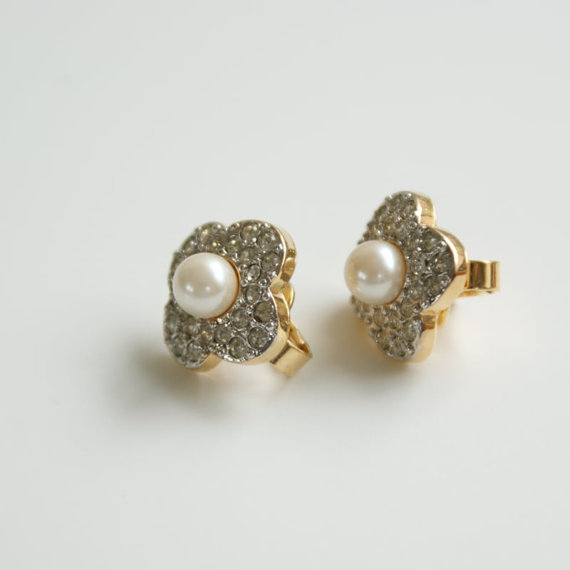 NINA RICCIニナリッチ フラワーパールラインストーン イヤリング