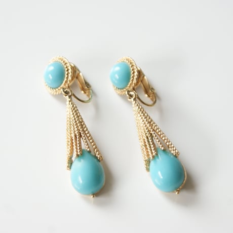 AVONエイボン ターコイズブルー イヤリング / ヴィンテージアクセサリー・コスチュームジュエリー