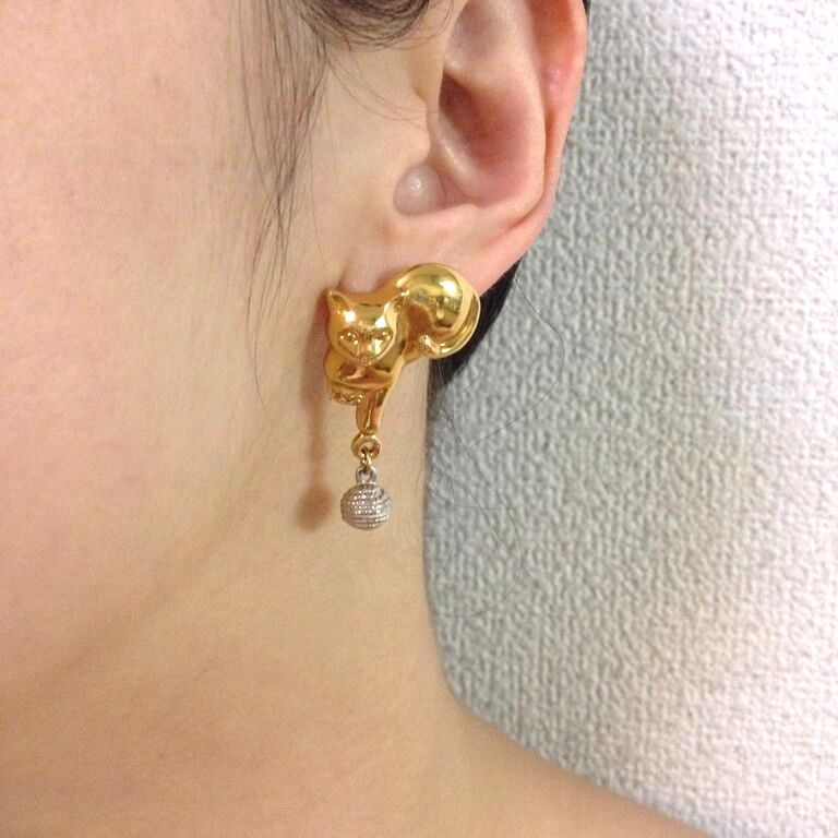 AVONエイボン 猫 キャット ピアス / ヴィンテージジュエリー