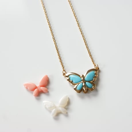Special price【スペシャル プライス】AVONエイボン 蝶 バタフライ 3色 ネックレス / ヴィンテージジュエリー・アクセサリー