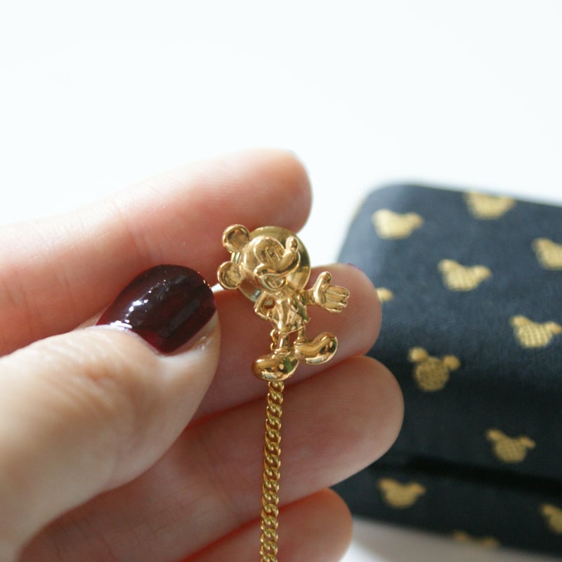 DISNEY ディズニー ミッキー ネクタイピン ブローチ タイタック 箱付き