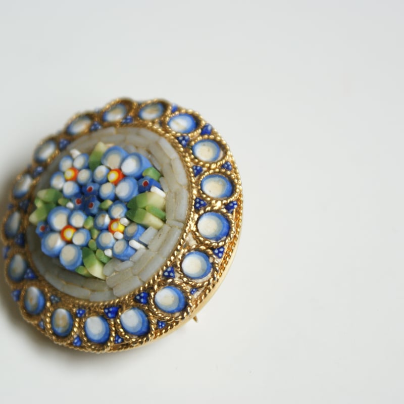 CROWN TRIFARI☆初期☆注ぎガラス☆ターコイズブルーフラワーブローチ