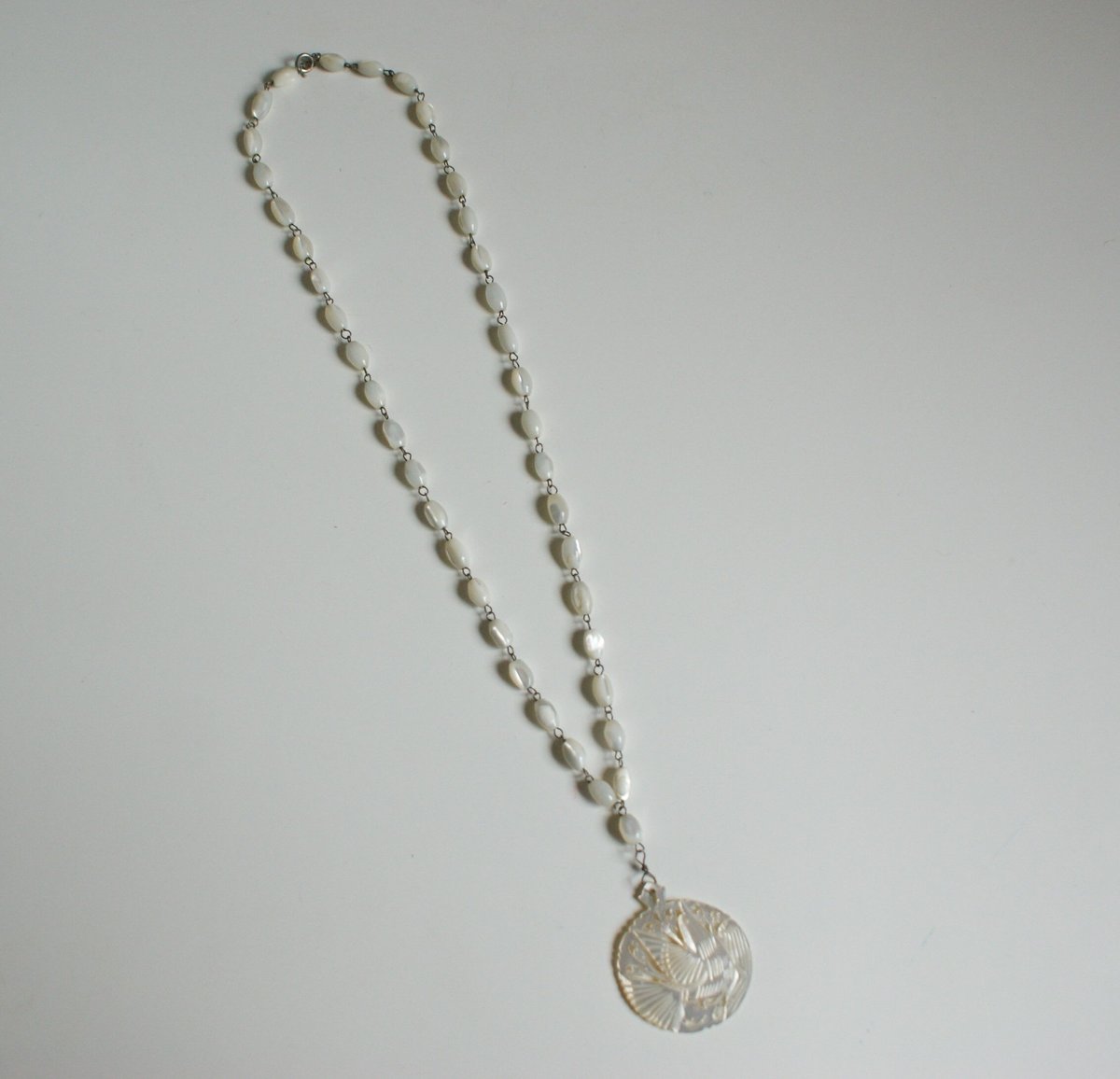 ベツレヘムパール 白蝶貝 シェル バード鳩 ネックレス / ヴィンテージ