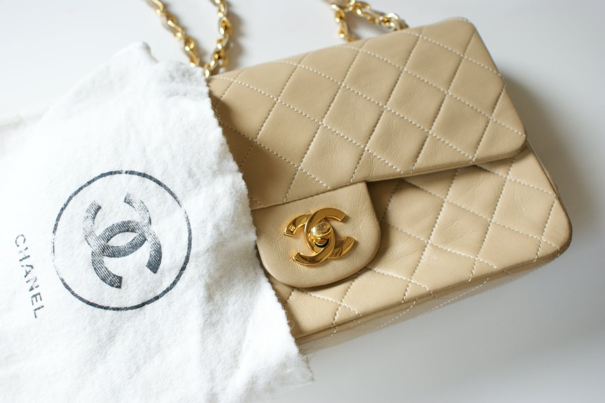 CHANELシャネル マトラッセベージュ 23 ダブルフラップ 箱BOX付 