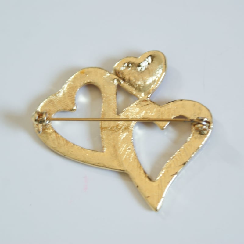 アメリカ買付 レッドエナメル ハート ブローチ/ ヴィンテージ