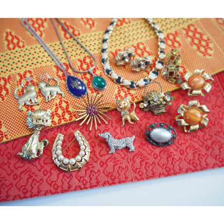 【フランス買付】Special price【スペシャルプライス】オレンジカラーガラス フラワー イヤリング/ ヴィンテージ・コスチュームジュエリー
