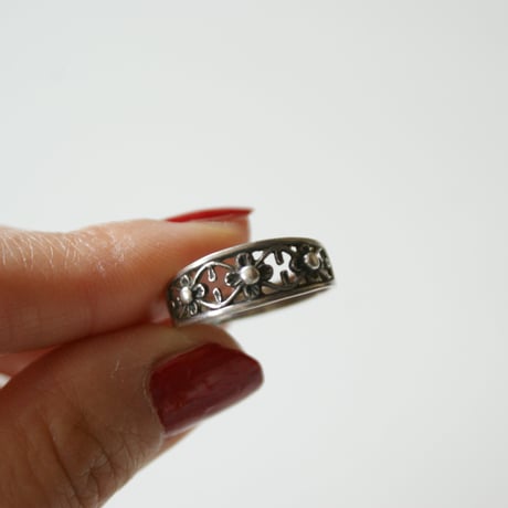 【ロシア買付】シルバー925 フラワー透かしリング指輪 / ヴィンテージジュエリー・アクセサリー