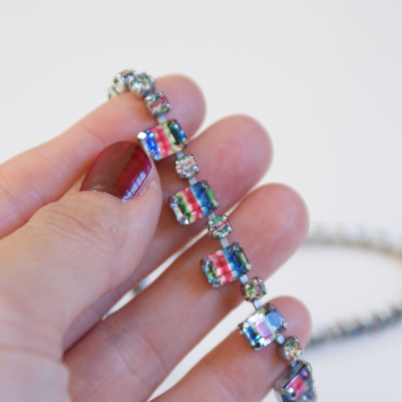 イギリス買付】 アイリスガラス スクエア チョーカー ネックレス  