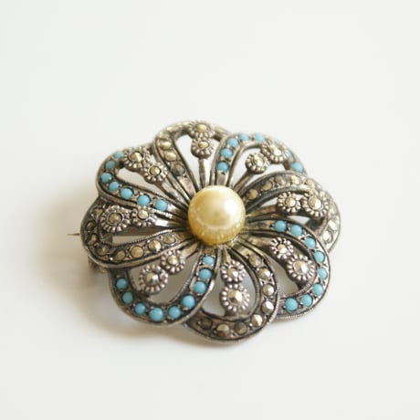 ヴィンテージ装飾ブローチ　コスチューム CIS（シス）ブローチ／ヴィンテージ・コスチュームジュエリー