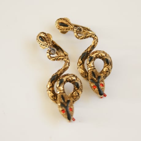 ART エナメル スネーク レッドアイズ イヤリング/ ヴィンテージ・コスチュームジュエリー