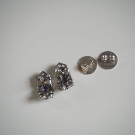 サファイアブルーガラス ペースト ピアス / アンティークジュエリー・アクセサリー