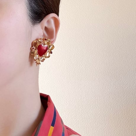 AVONエイボン ハート レッドエナメル リボン イヤリング/ ヴィンテージジュエリー・アクセサリー