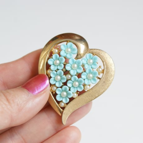 CATEGORY Brooch | ヴィンテージアクセサリー・コスチューム CATEGORY Brooch | ヴィンテージアクセサリー・コスチューム