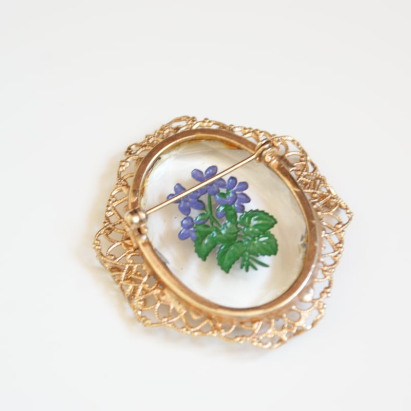 フローラダニカ　ブローチ　すみれ スミレ フラワー ガラス インタリオ ブローチ/ ヴィンテージ
