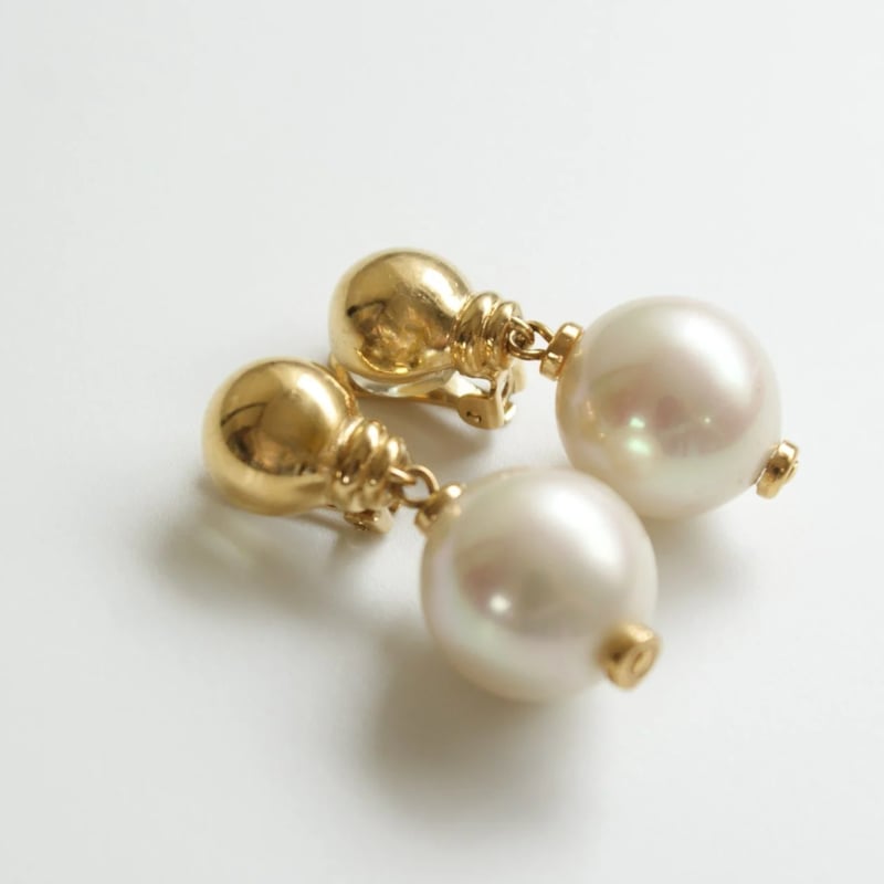 Christian Diorクリスチャン・ディオール パール イヤリング