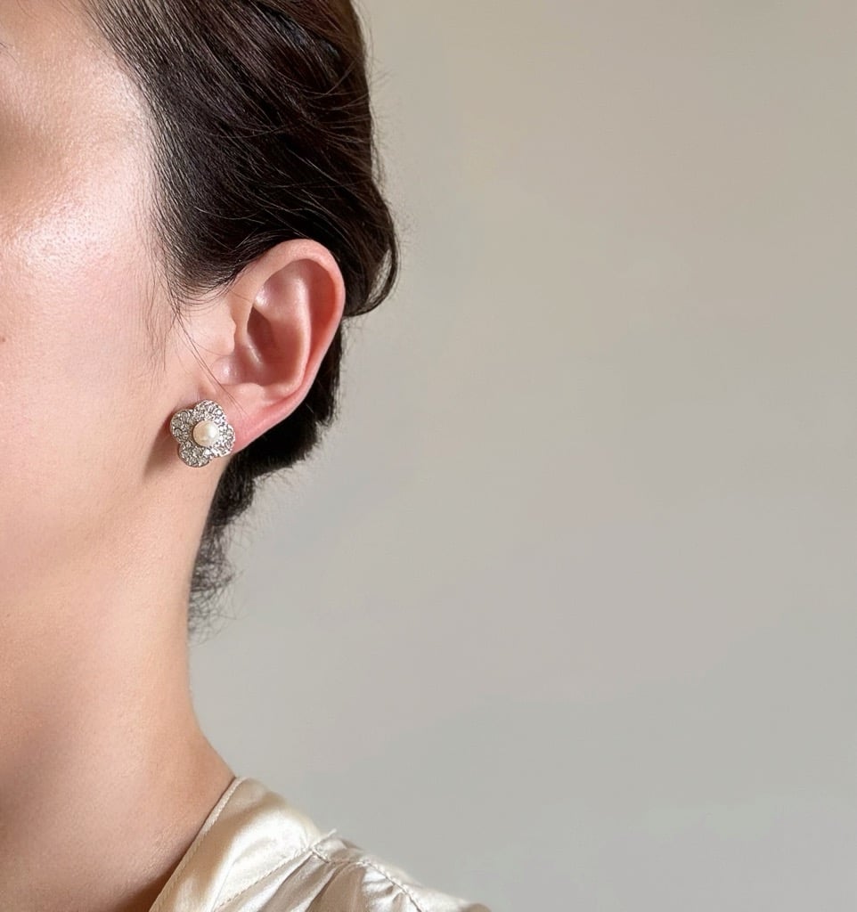 NINA RICCIニナリッチ フラワーパールラインストーン イヤリング