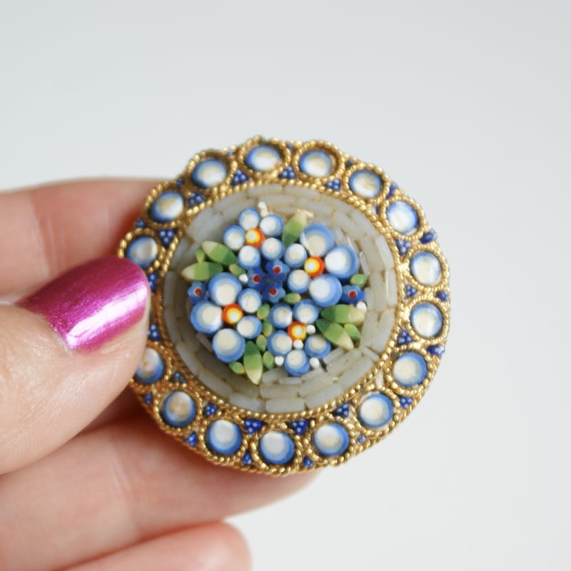 イタリア製 勿忘草 ブルーフラワー モザイクガラス ブローチ