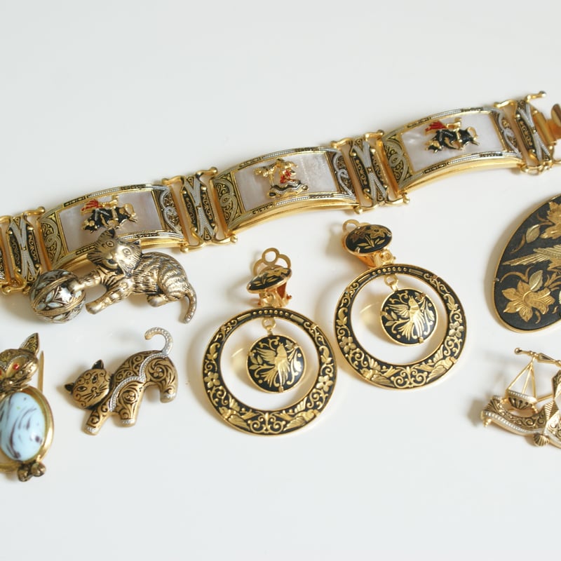 Damasquinadoダマスキナード スペイン製 トレド 猫 キャット ブローチ