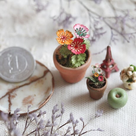 花と雑貨と金継ぎプレート