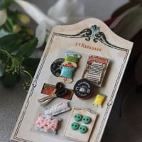 ステンドグラスとソーイング小物のシート