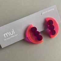 neon pink pierce / purple #12