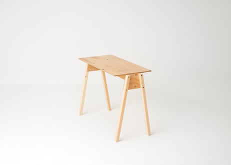 003-table