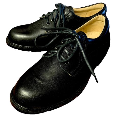 "GENUINE ISSUE"German Military Shoes.