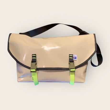 Melbourne Money Bag/Saturday Through Sunday Bag.