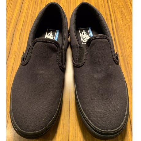 VANS"MADE FOR THE MAKERS COLLECTION "SLIP-ON UC