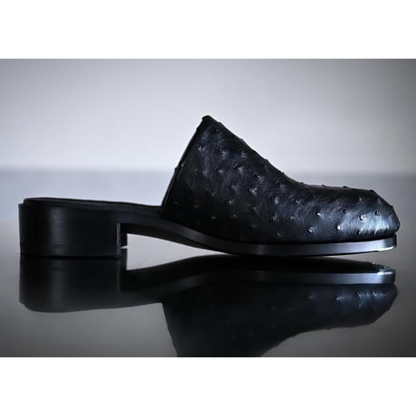 women/men ostrich GUJI