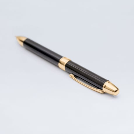 マルチペン　Multi ballpoint pen