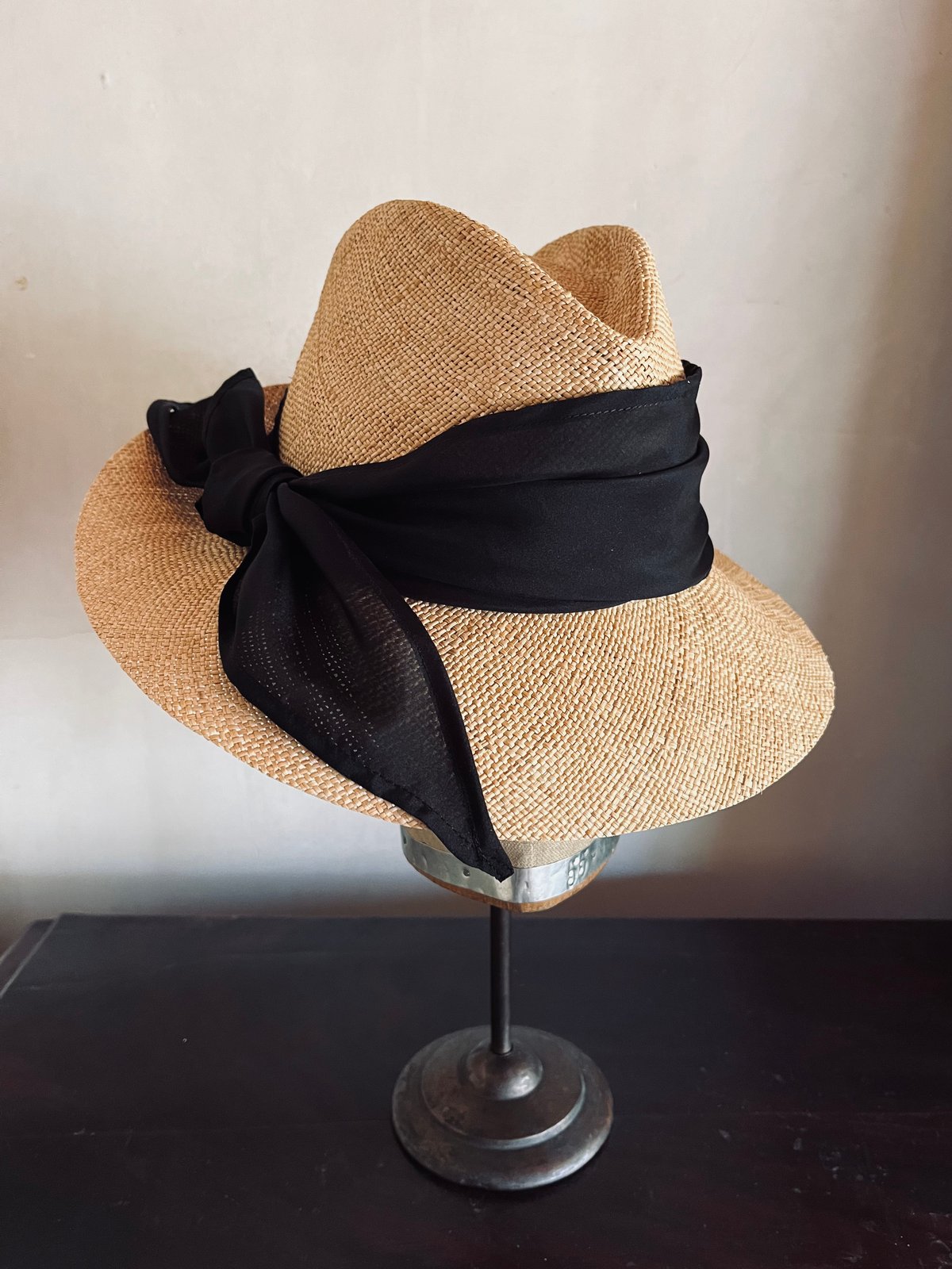 ♡ヒスクローネ♡シルクのおリボン帽子 バオソフトハットシルクリボン(Natural)58cm | Sugri Official On