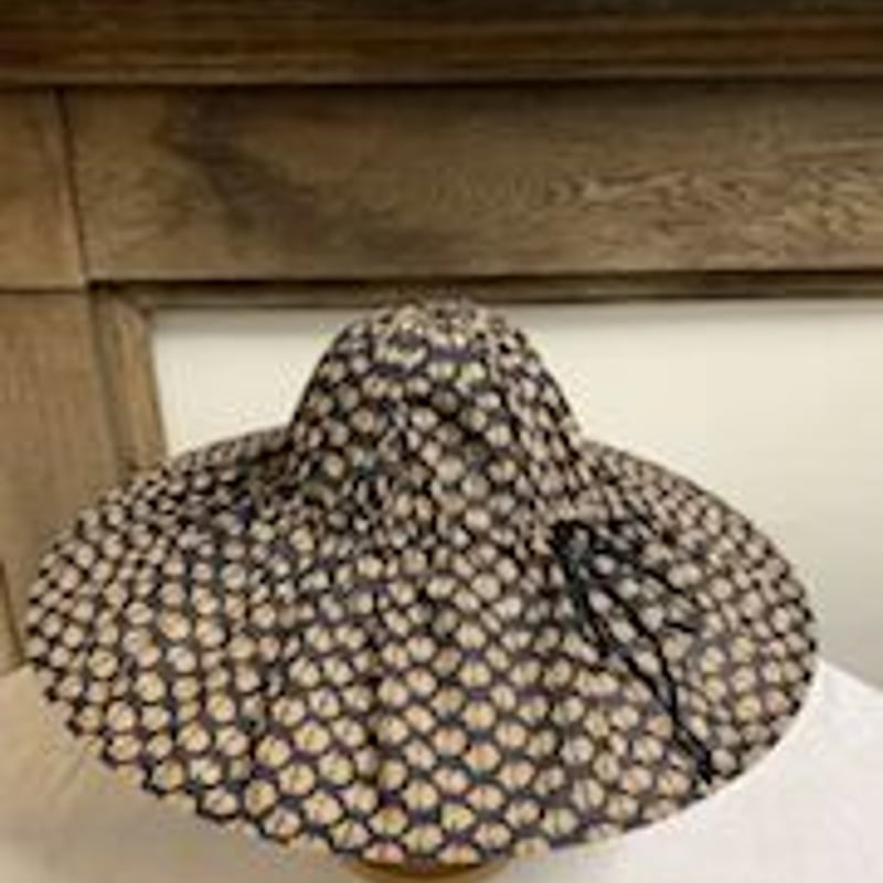 ワイナリーハットブロックプリントBLK×BRW | Sugri Official Online